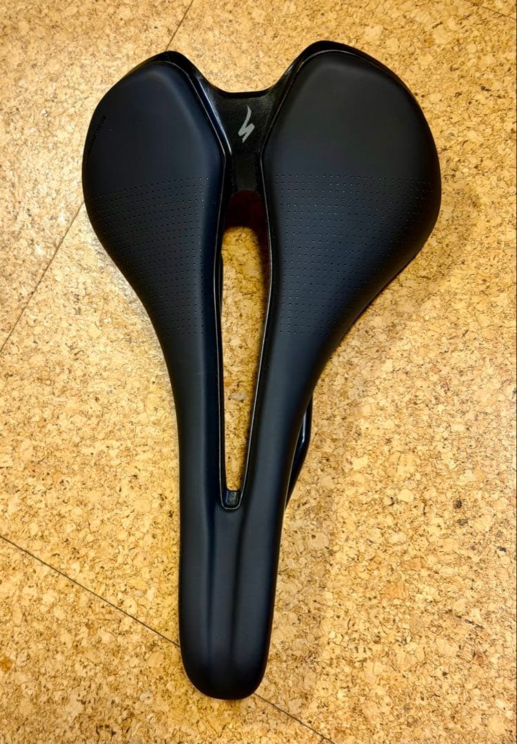 パーツ SPECIALIZED ROMIN EVO COMP GEL