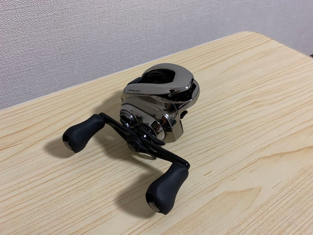 シマノ 21 アンタレス DC XG 右ハンドル 未使用品