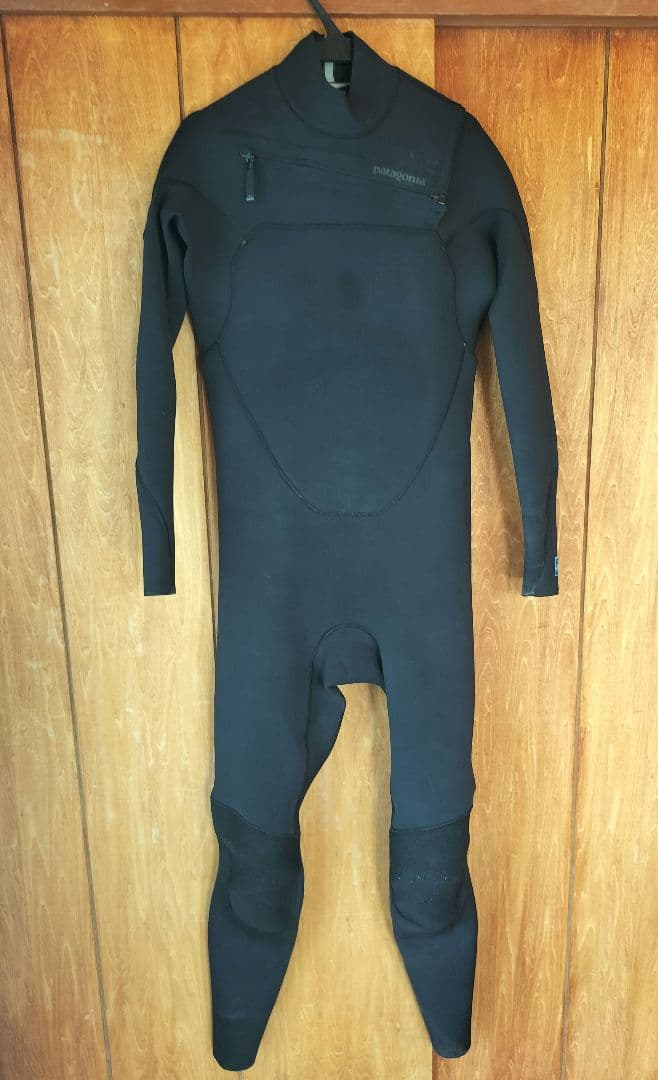 Patagonia フルスーツフロントジップ　R1