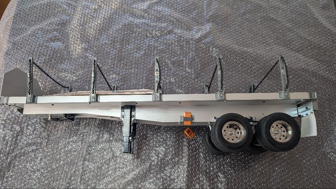 タミヤ 1/14 フラットベッド トレーラー スカニア アクトロス