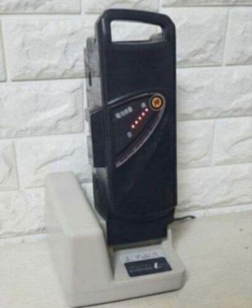 ✨美品✨室内保管✨人気カラー✨パナソニック ギュットアニーズ　子供乗せ電動自転車