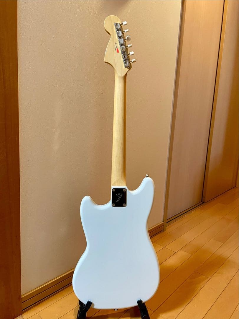 ギター Fender Mustang Made in Japan Traditional