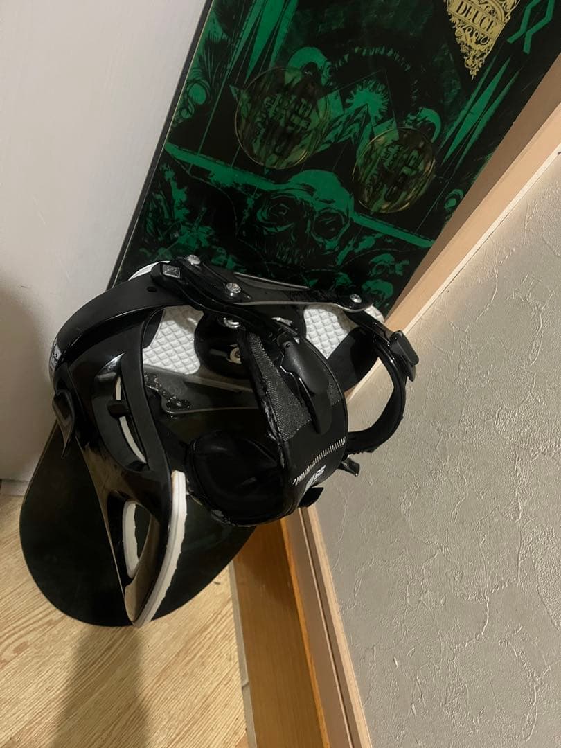 初中級グラトリ、カービングボード！BURTON DEUCE 152cm RIDE