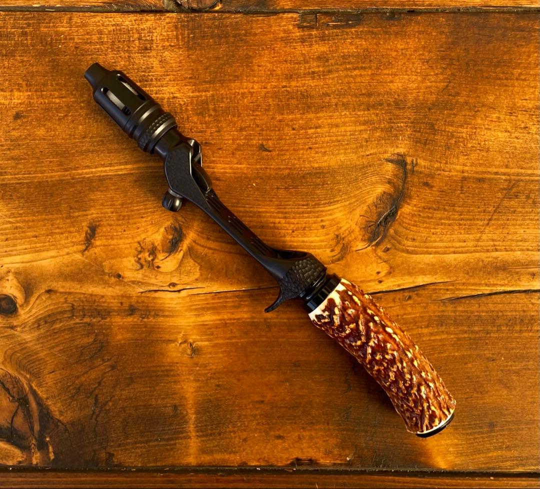 ガングリップ　ブラック　鹿の角グリップ　ハンドメイド　渓流釣り　トラウトロッド