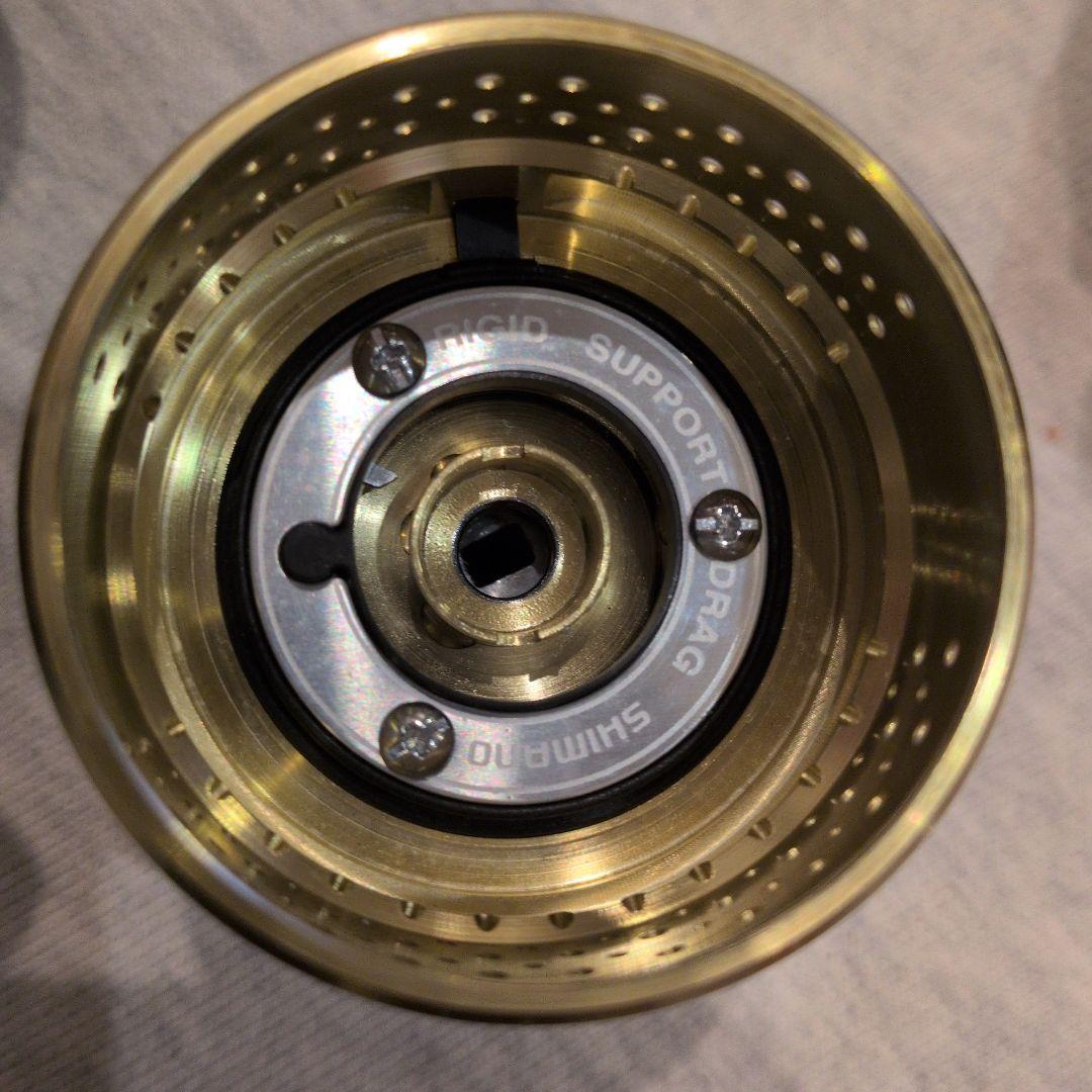 シマノ　ステラ　C3000 ＨG ＳD 83 Ｅ 未使用