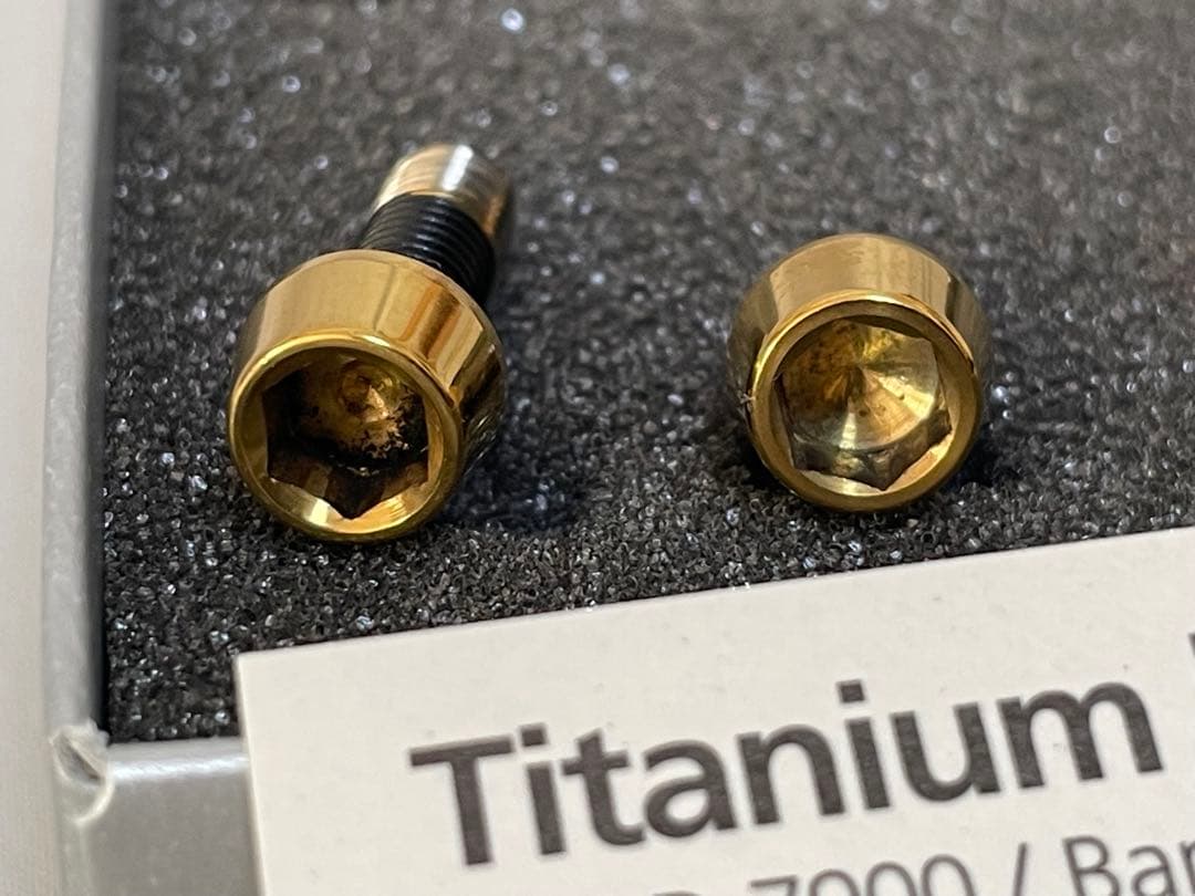 シマノDURA－ACEフロントディレイラー「FD－7900－B」新品