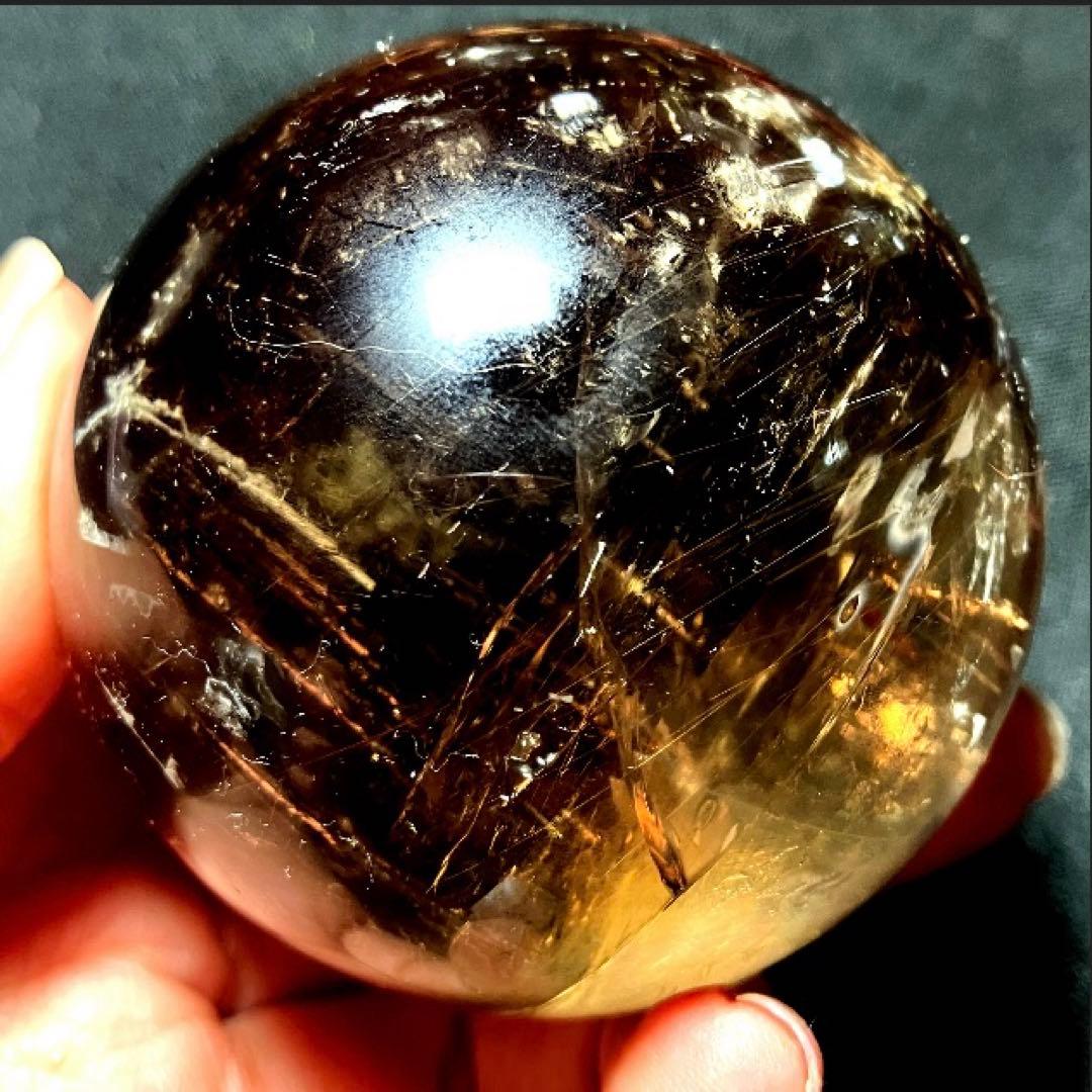 超大玉　64mm ゴールドルチルクォーツ　金針水晶　パワーストーン