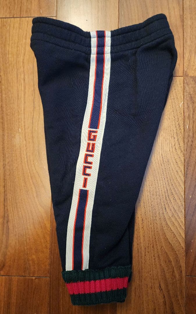 GUCCI ネイビー ストライプ パンツ キッズ スウェットパンツ　グッチ