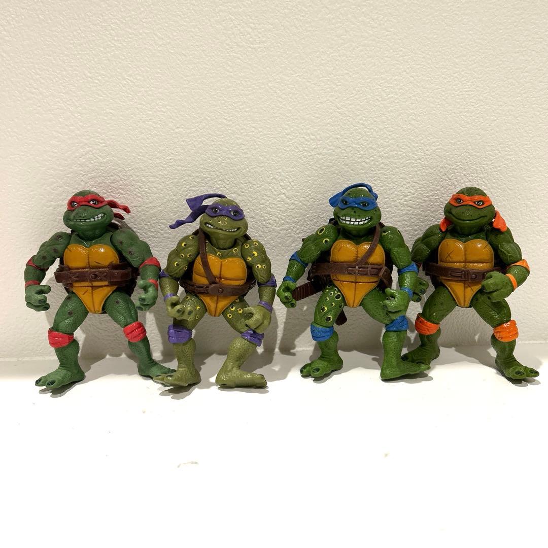 タートルズ フィギュア　ムービースター　シリーズ