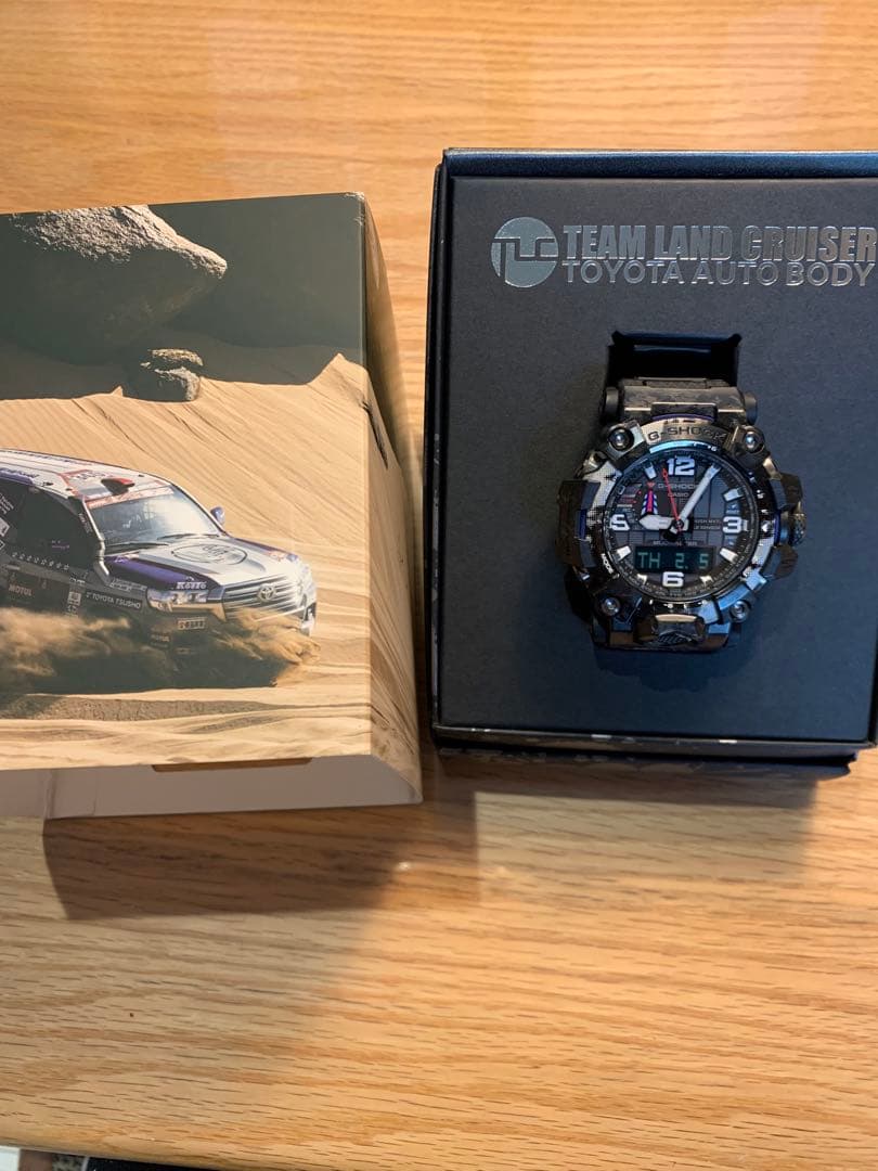 G-SHOCK TEAM LAND CRUISER 腕時計