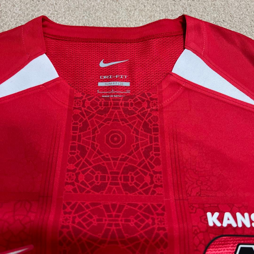 毎熊晟矢　AZ公式戦　ユニホーム