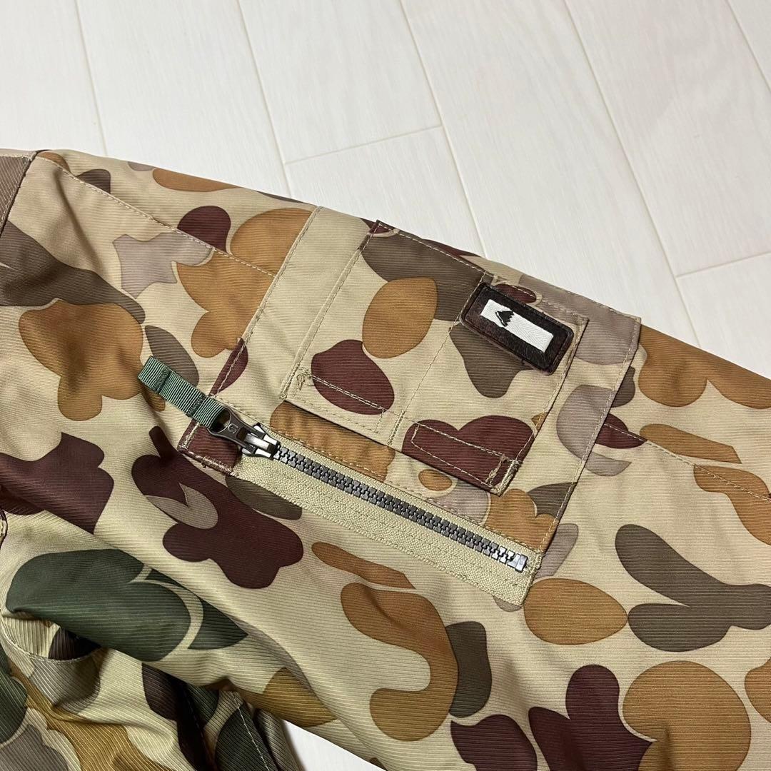 BURTON バートン ウェア ジャケット フード付き ジャケット カモフラ
