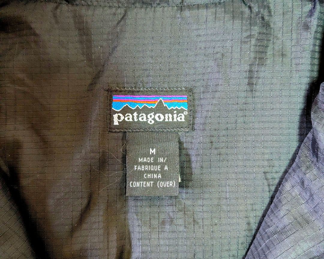 n*u様 【美品】2002年製 パタゴニア パフジャケット フード付き完品 黒