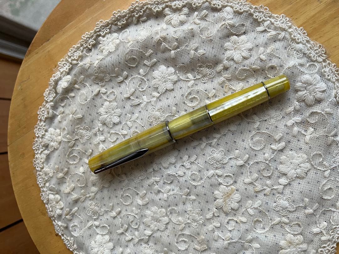 Stipula TITANIO F 万年筆