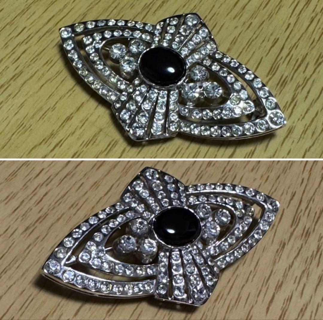 フランス　ヴィンテージ 銀張りのライトストーンと黒色石のブローチ　長期保存