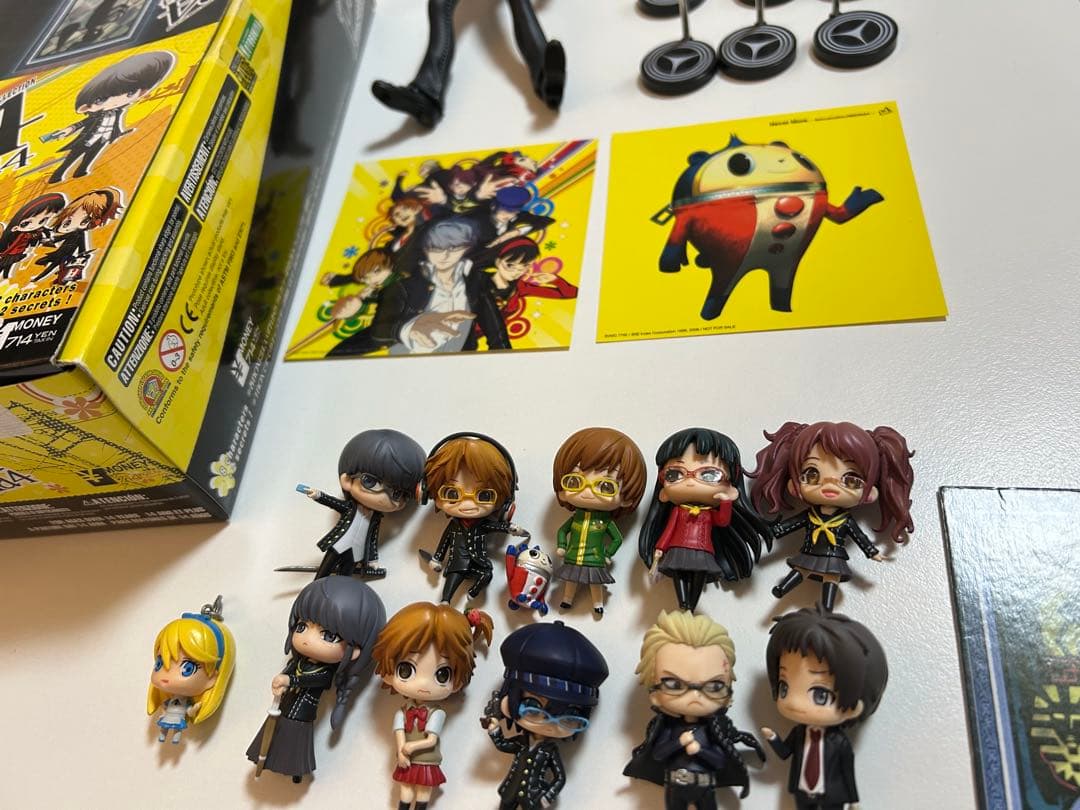 ペルソナ4 ワングランデ 眼鏡BOX10体コンプ美品＋おまけ