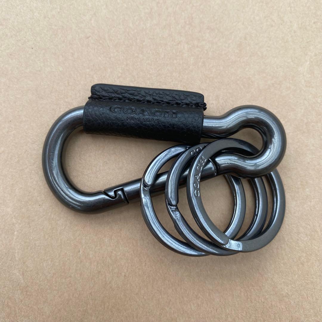 （付属品付き）カラビナ　コーチ　キーホルダー　キーケース　キーリング　ブラック