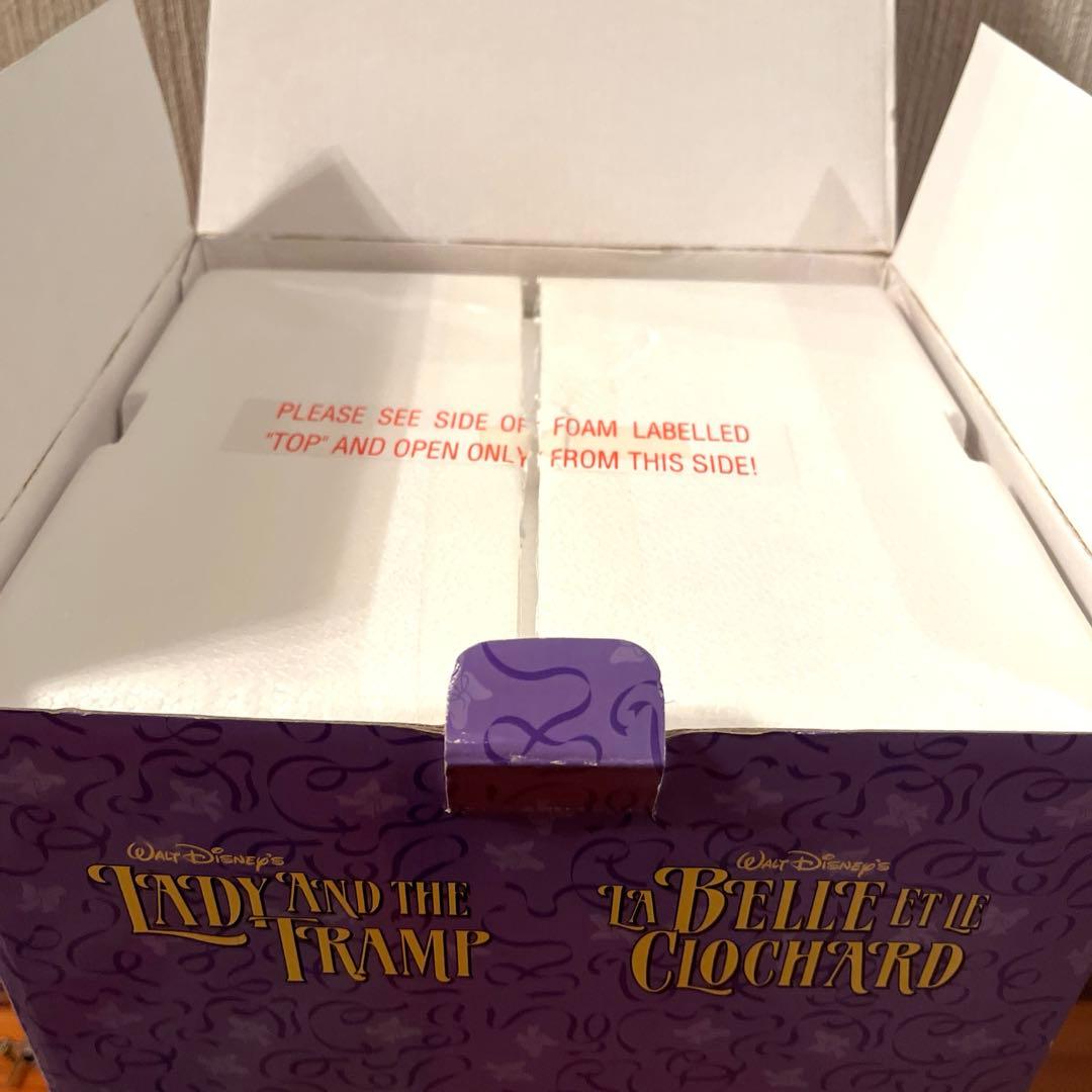 ディズニーストア　わんわん物語Lady&Trumpスノーグローブ　オルゴール付き