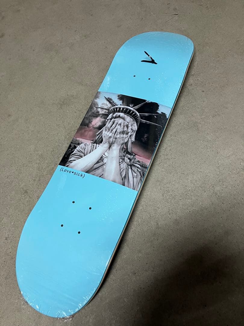 LOVE SICK ラブシックスケートボードデッキ8.25 新品未使用品