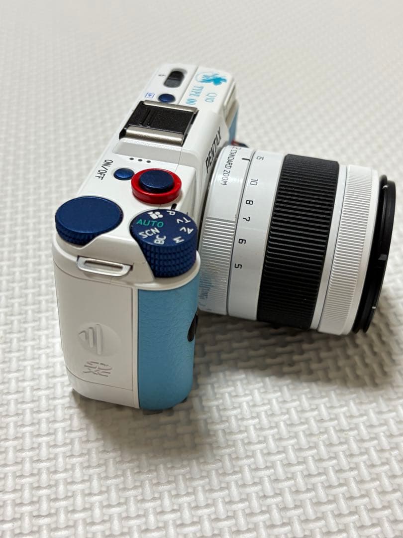 ペンタックス Q10 エヴァンゲリオンモデル TYPE00 : レイ