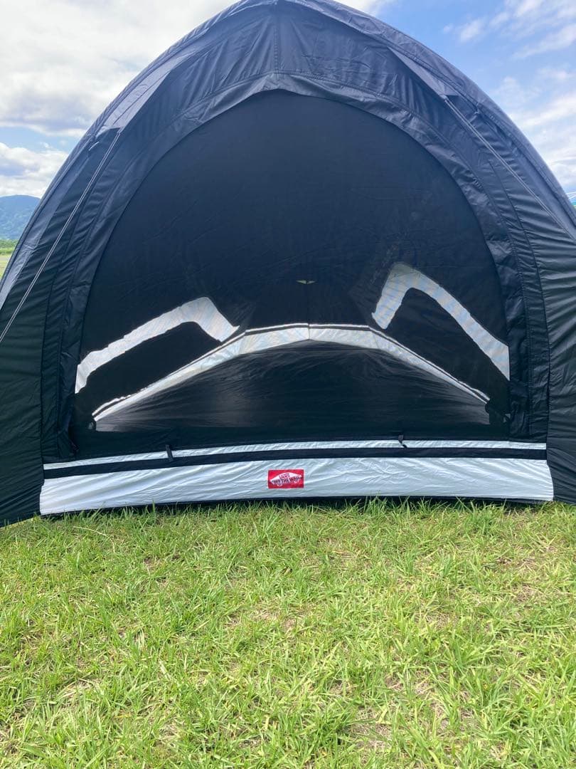 VANS のオールドスクール型のテントです　超貴重　廃盤　激レア