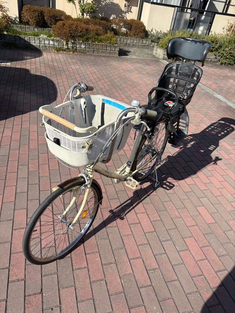 前後子供載せ3人乗りママチャリ(24〜26㌅)配達出来ます。お引き取りも可能です