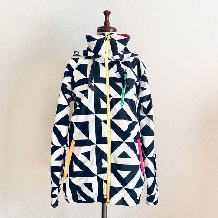 ESTIVO エスティボ スノーボードウェア スキーウェアウェア