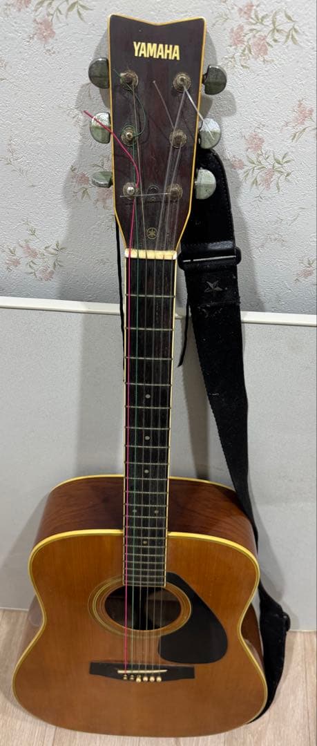 ヤマハ　アコースティックギター　FG-251B ベルトあり　ケース付き ￼