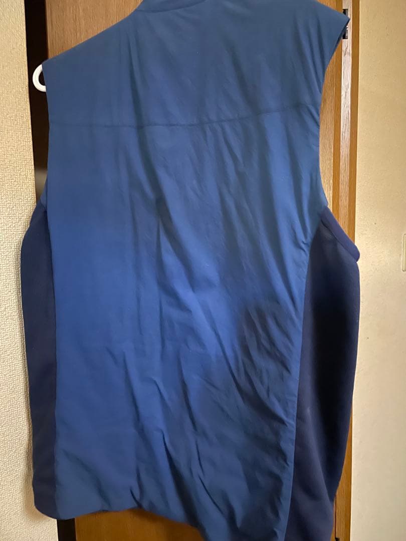 アークテリクス　ベスト　ARC'TERYX