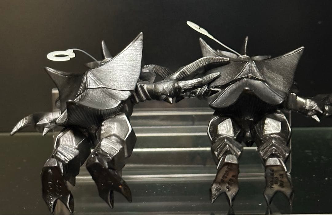 電光超人グリッドマン　メタラス　ソフビ　色違いセット　他