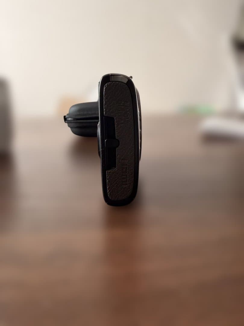 【極美品】Canon IXY650mコンパクトデジタルカメラ　ブラックおまけ付き