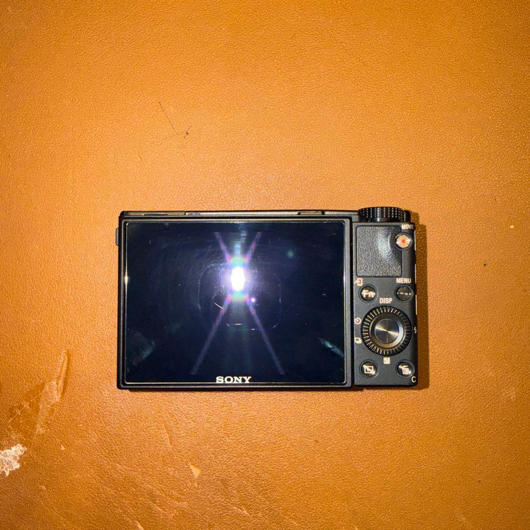 デジタルカメラ SONY DSC-RX100M7