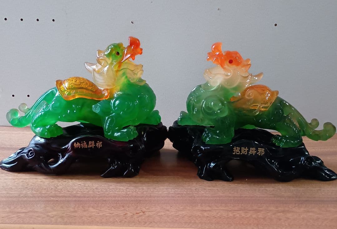 獅子の置物　縁起物