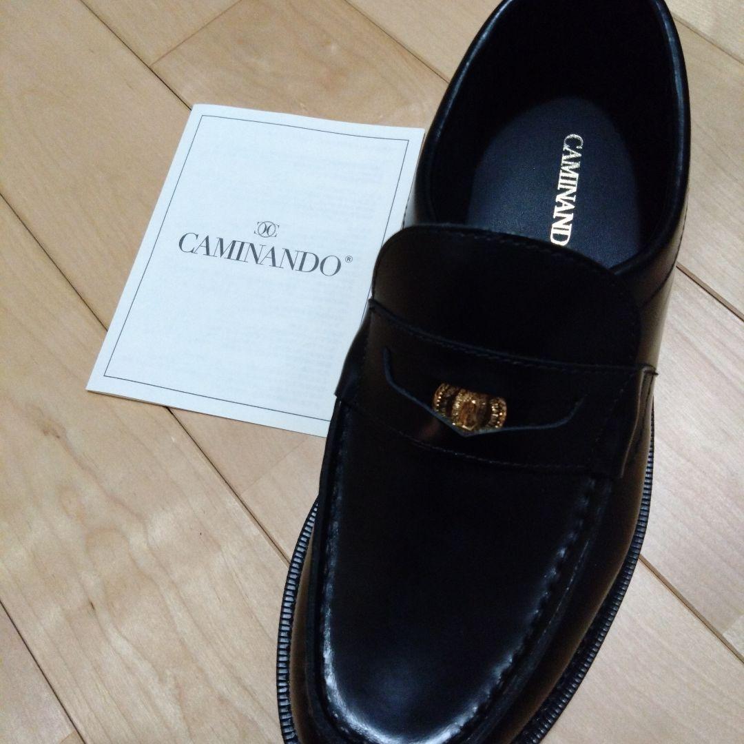 新品未使用カミナンド ローファー24.5〜25cm