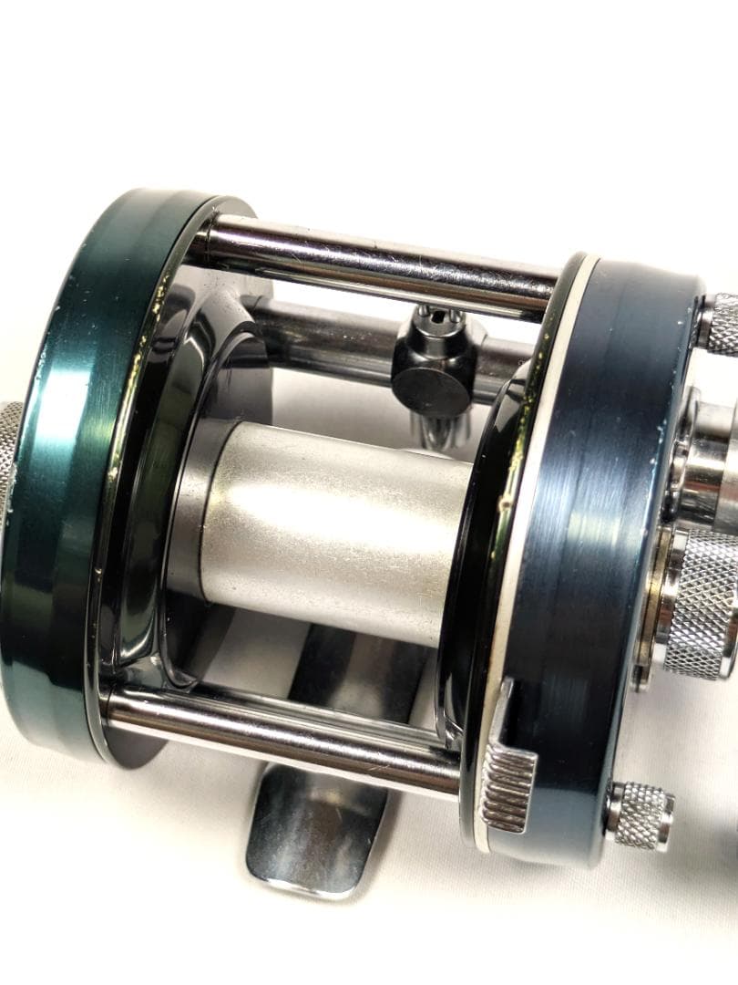 ジャンク品 ABU Ambassadeur5000D アブアンバサダー5000D