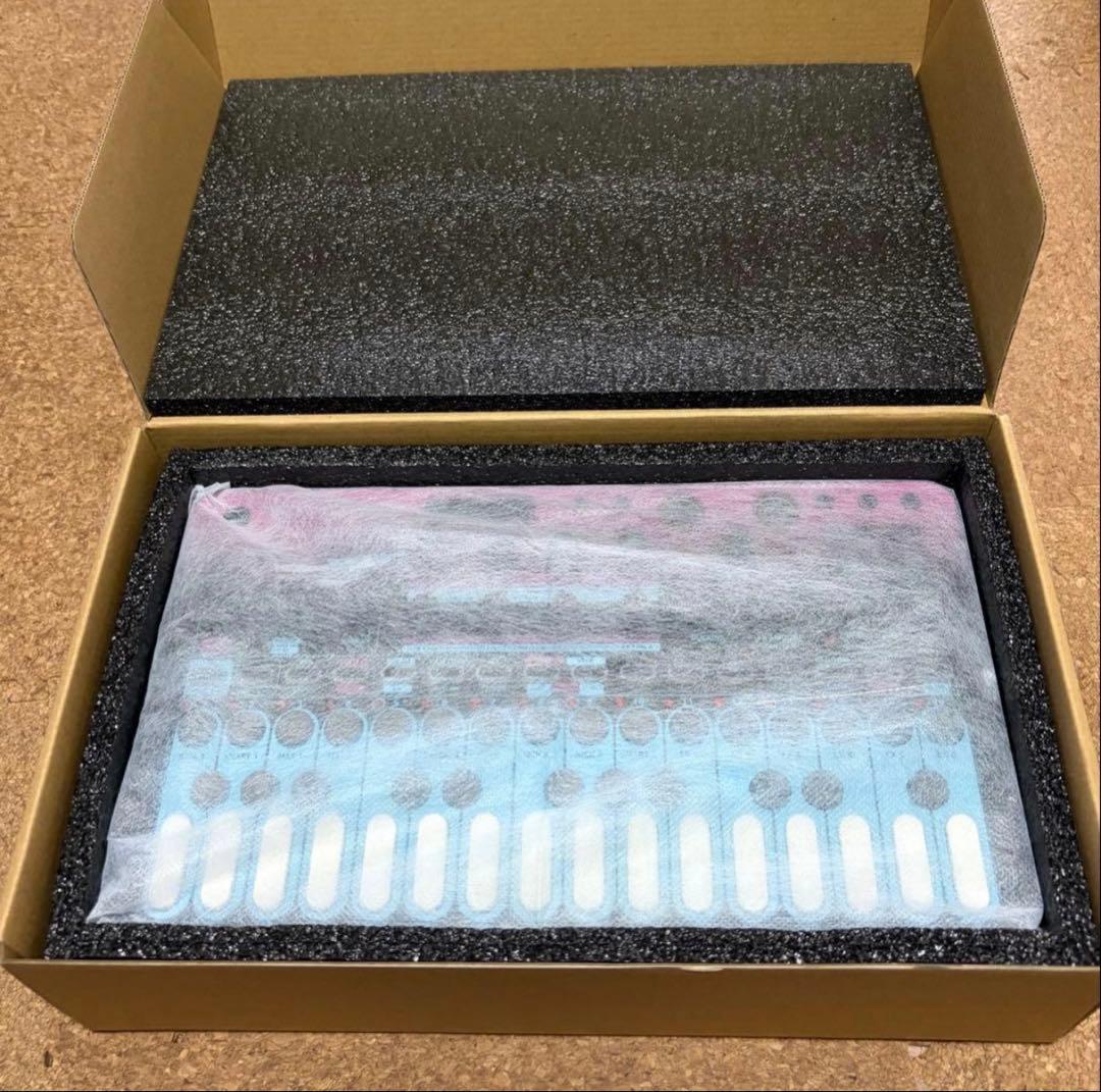 鍵盤楽器 SONICWARE LIVIEW BASS BEATS