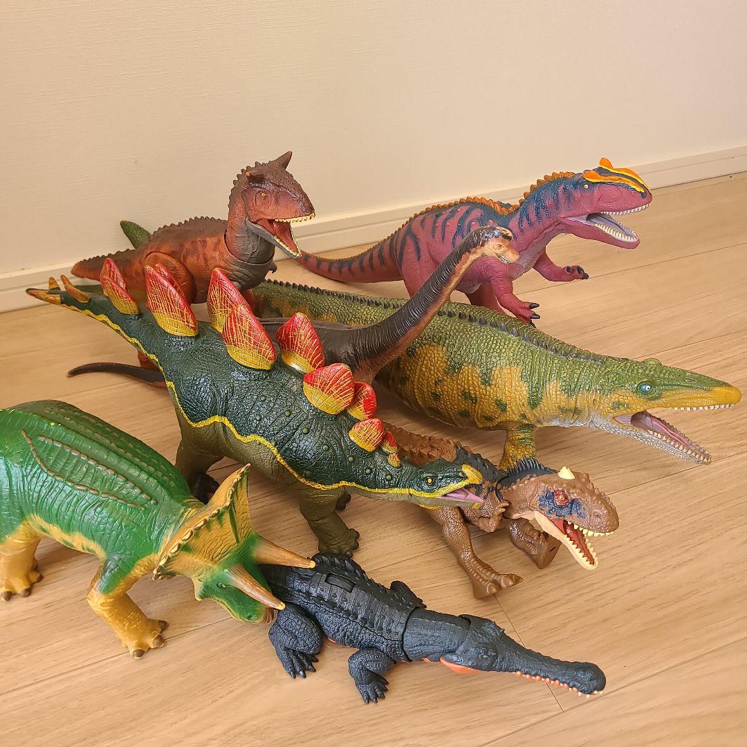 恐竜フィギュア 8体セット