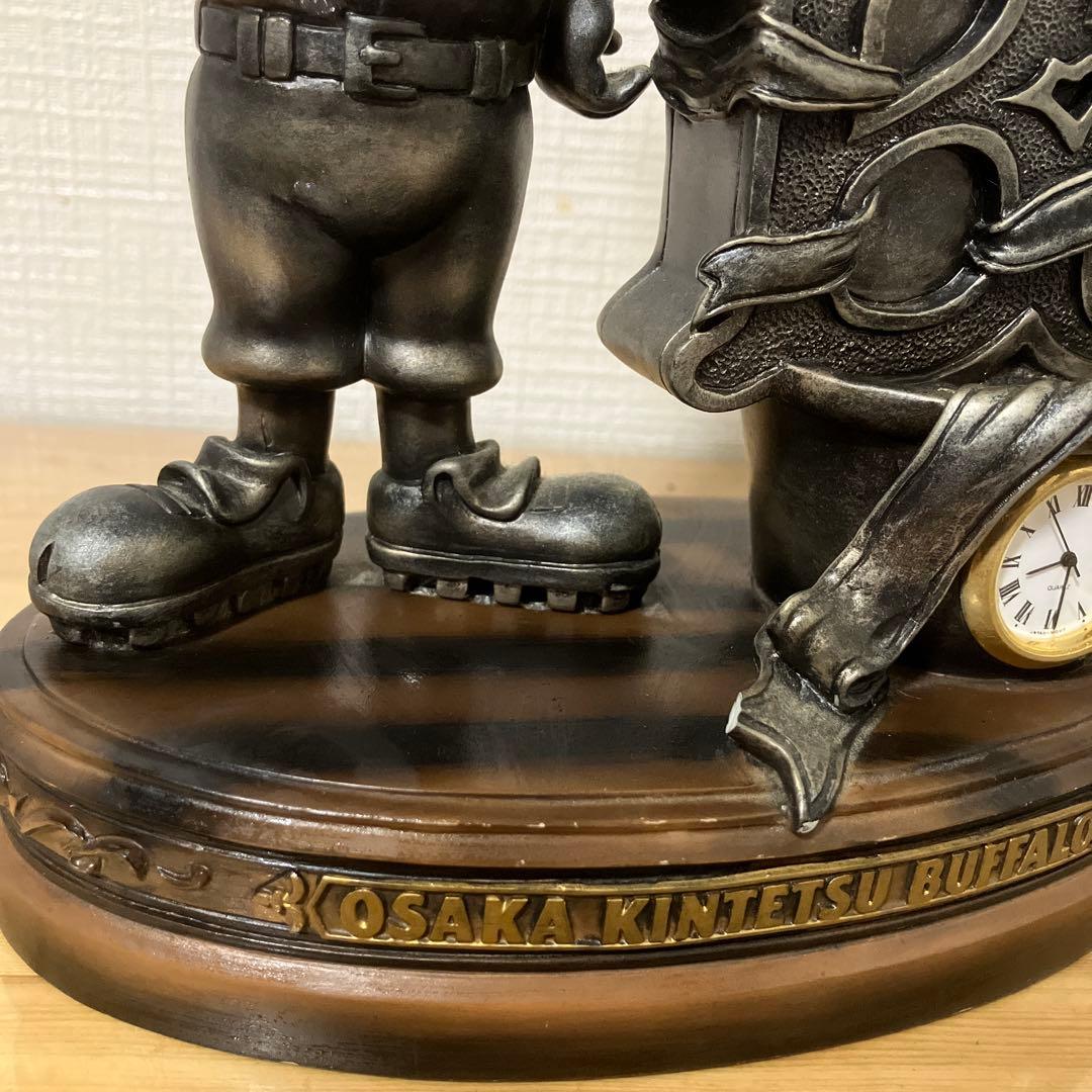 近鉄バファローズ　ブロンズ像　銅像