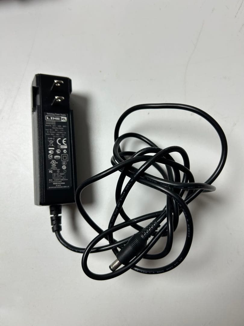 LINE 6 AMPLIFi FX100 エフェクター　ケース付き