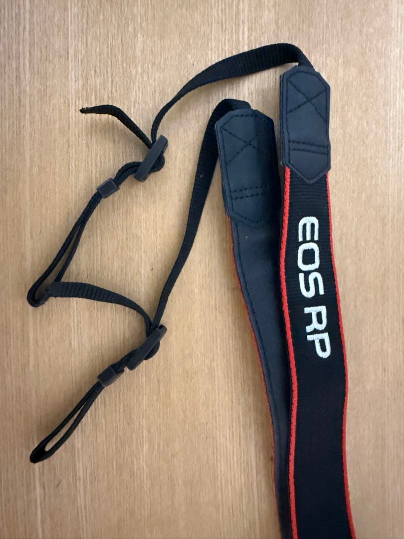 【美品】CANON EOS RP 本体　バッテリー付き