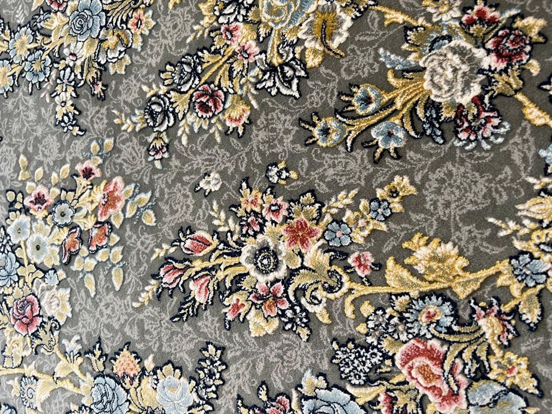 本場イラン産　新品/高級ペルシャ絨毯／超高密度織/カーペット