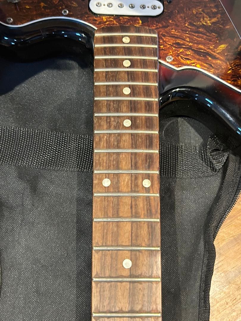 エレキギター サンバースト ギターケース付き