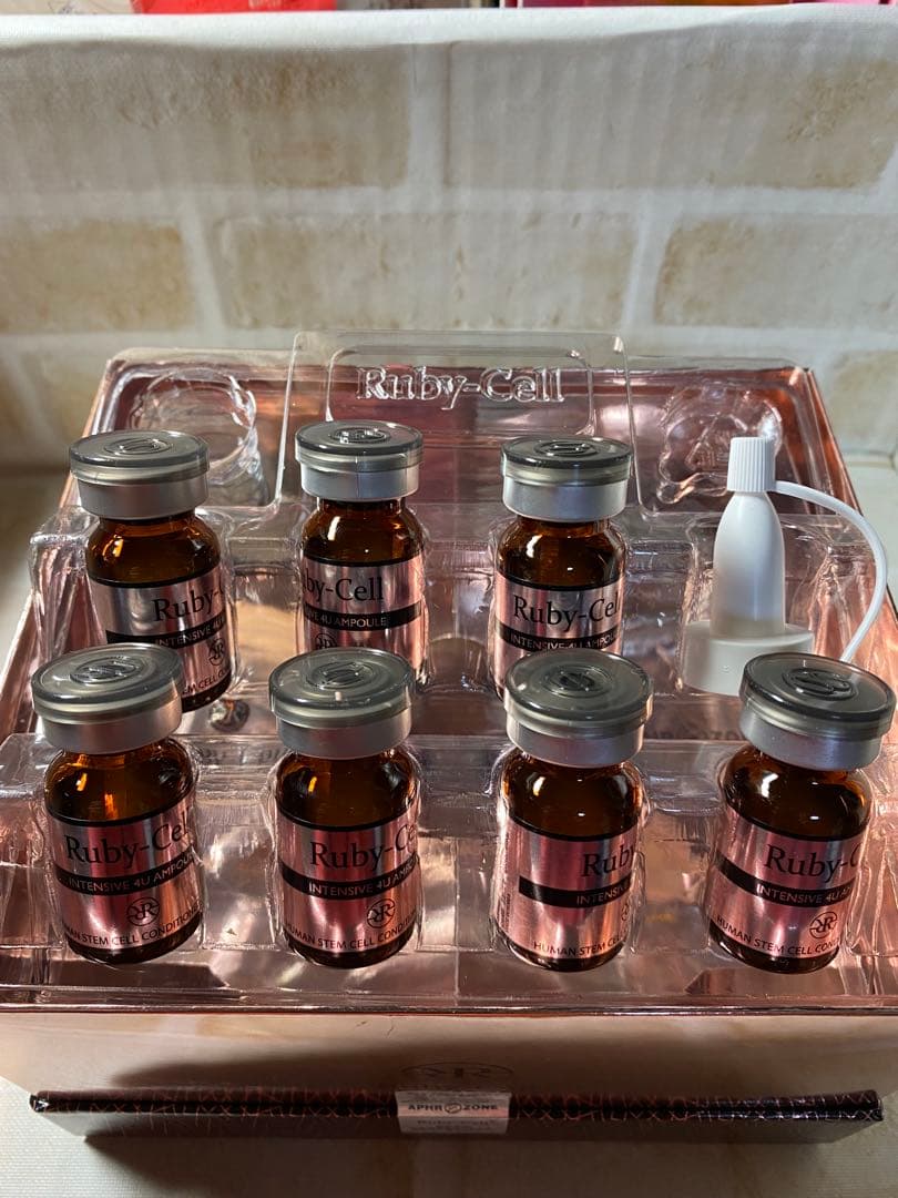 ルビーセルセラム ヒト幹細胞培養液7本(キャップ付)