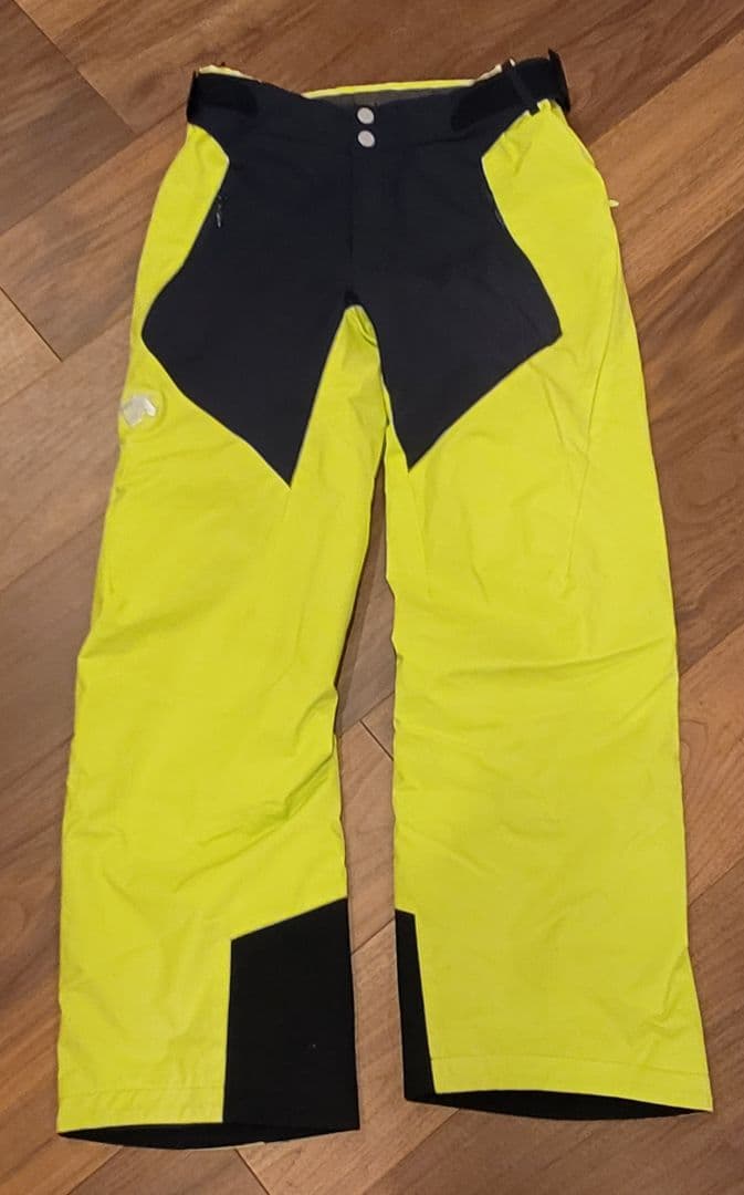 DESCENTE 上下 ジャケMパンツ(丈はM、ウエストS)