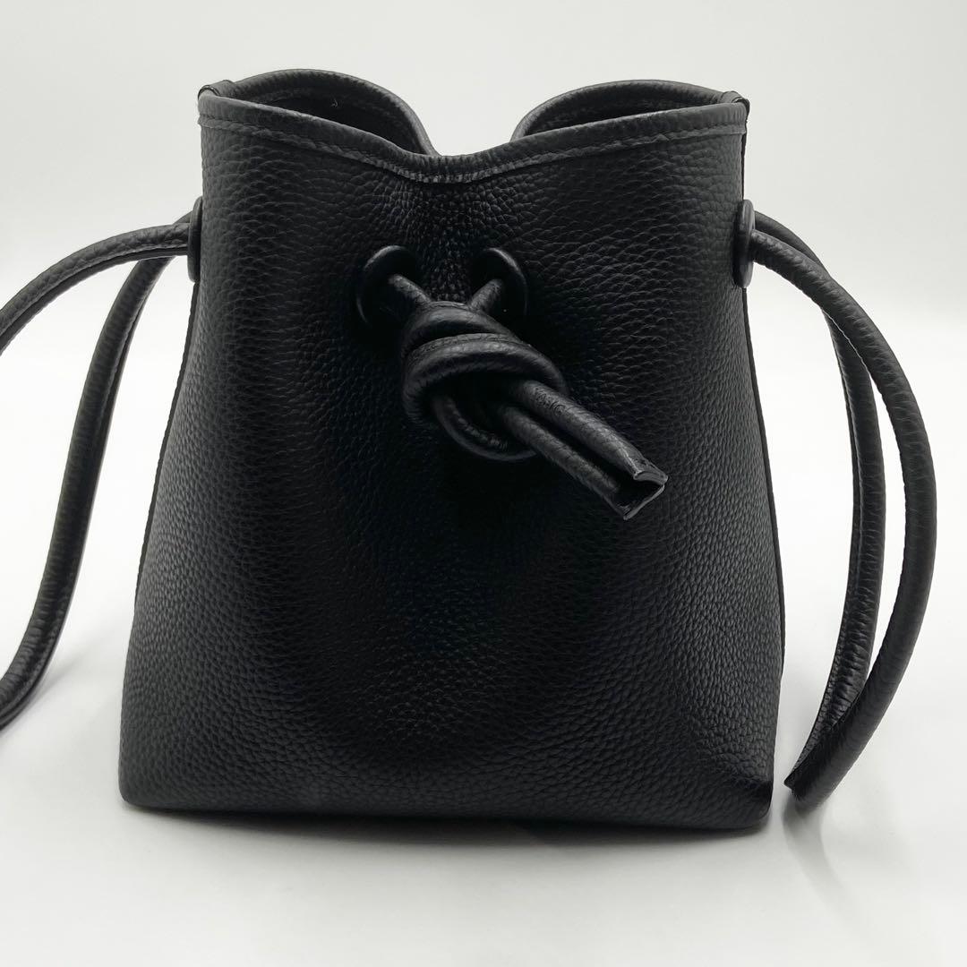極美品　VASIC BOND MINI ハンドバッグ　巾着　レザー　ブラック