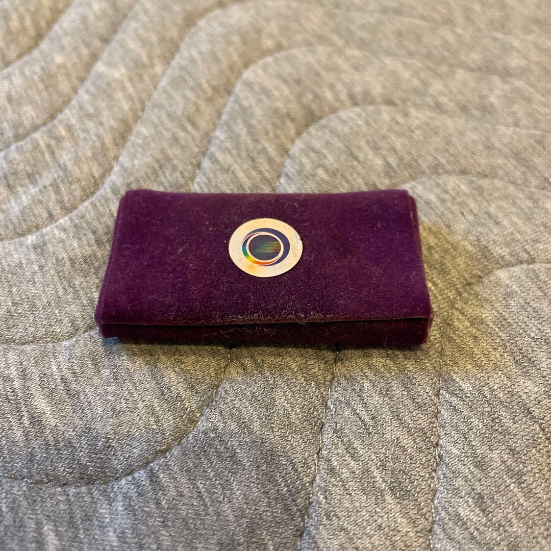 Q-bit whiteプレート