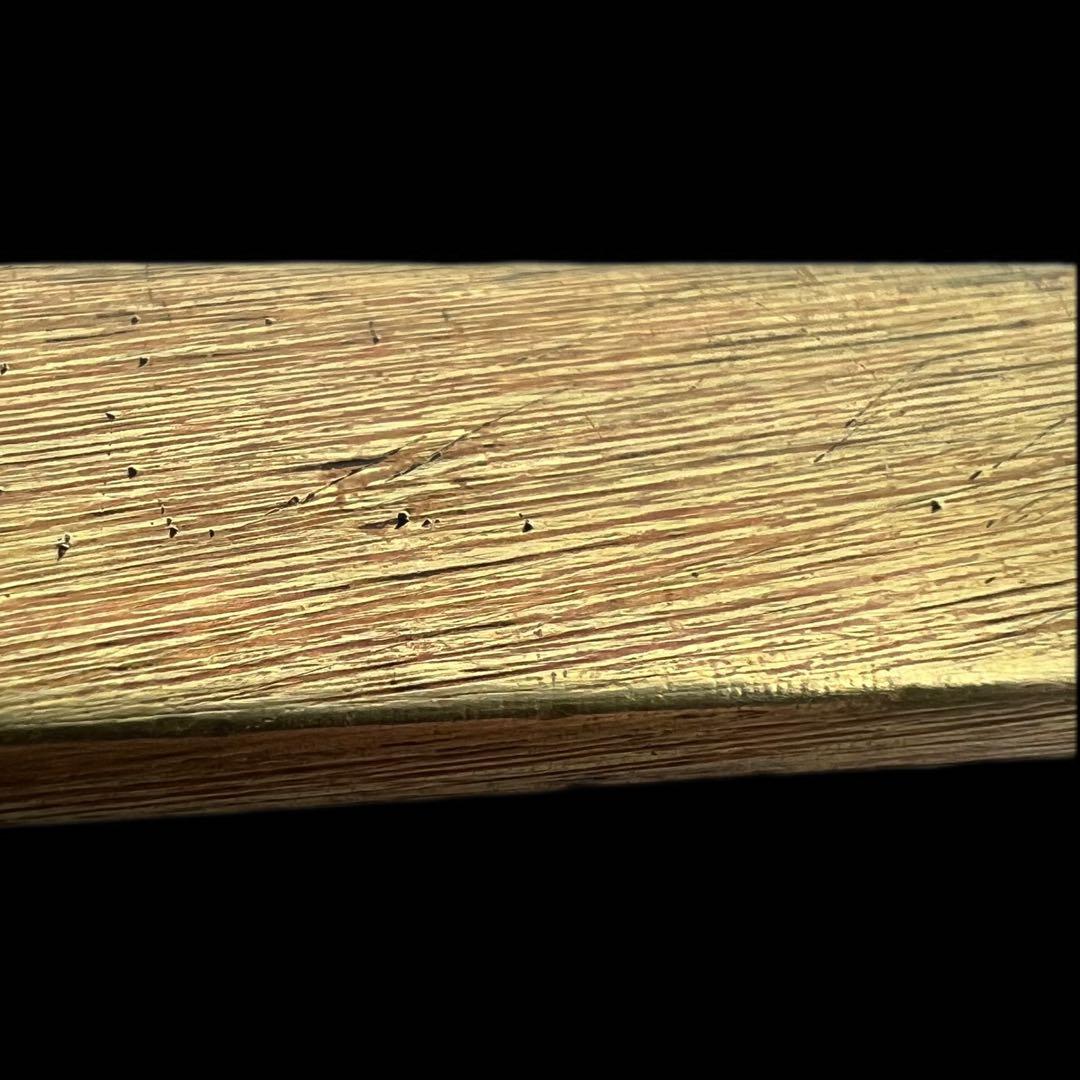 赤銅魚子地据紋哺金親子馬図小柄　後藤　京金工