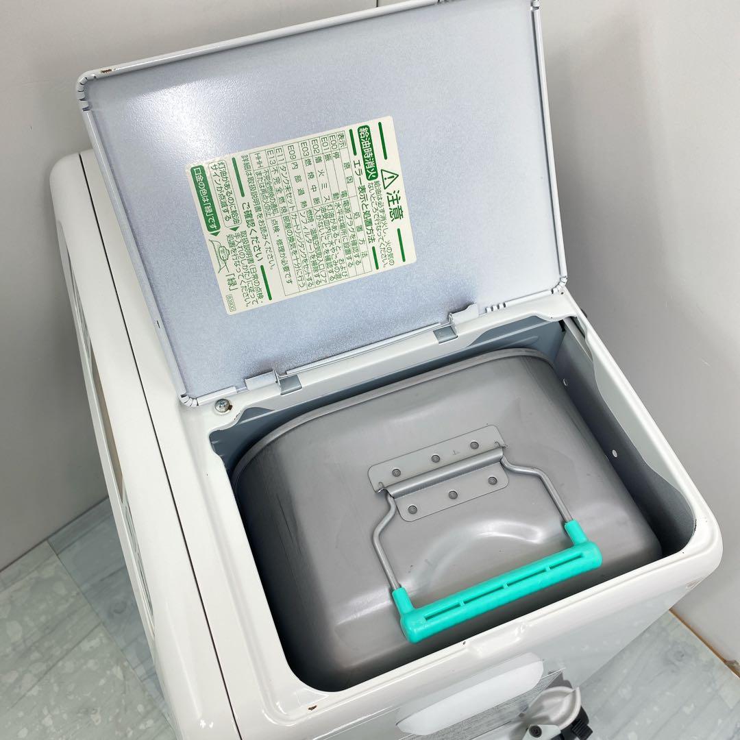 ダイニチ 大容量石油ファンヒーター FW-5720LS-W