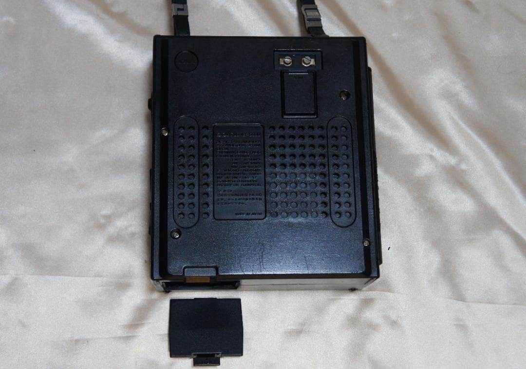 ☆綺麗☆受信OK☆SONYソニー☆スカイセンサー☆ICF-5600☆BCLラジオ