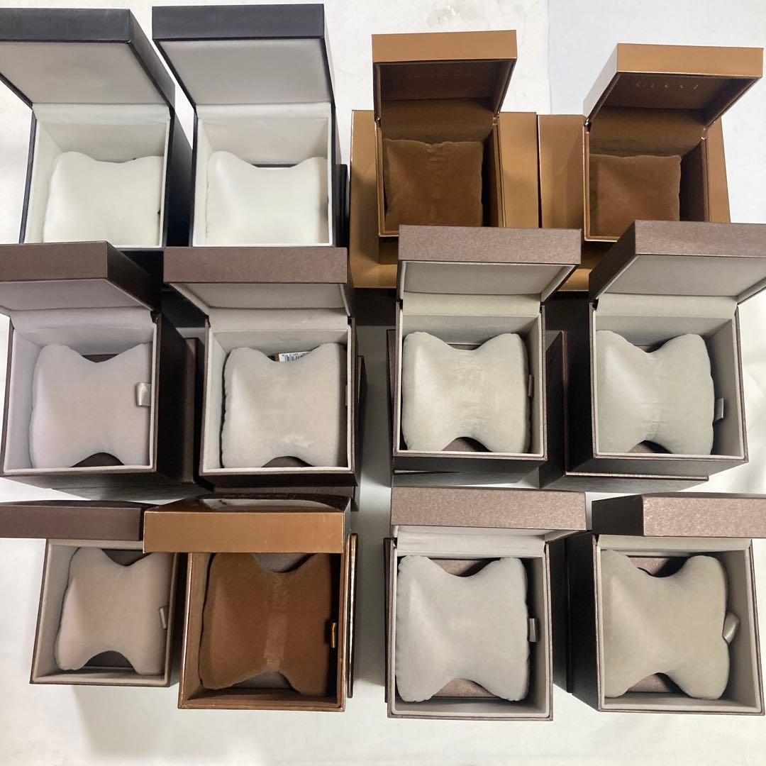 GUCCI　腕時計ケース　空箱　12個セット　取扱説明書付き